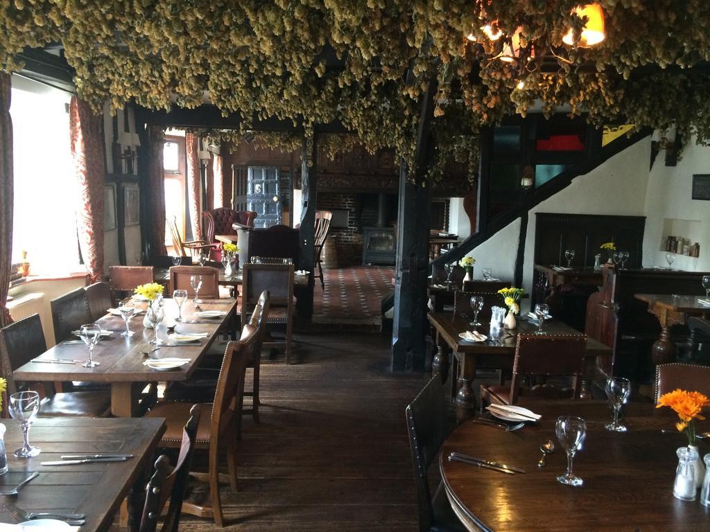 The Abbots Fireside - Channel Tunnel Elham 外观 照片